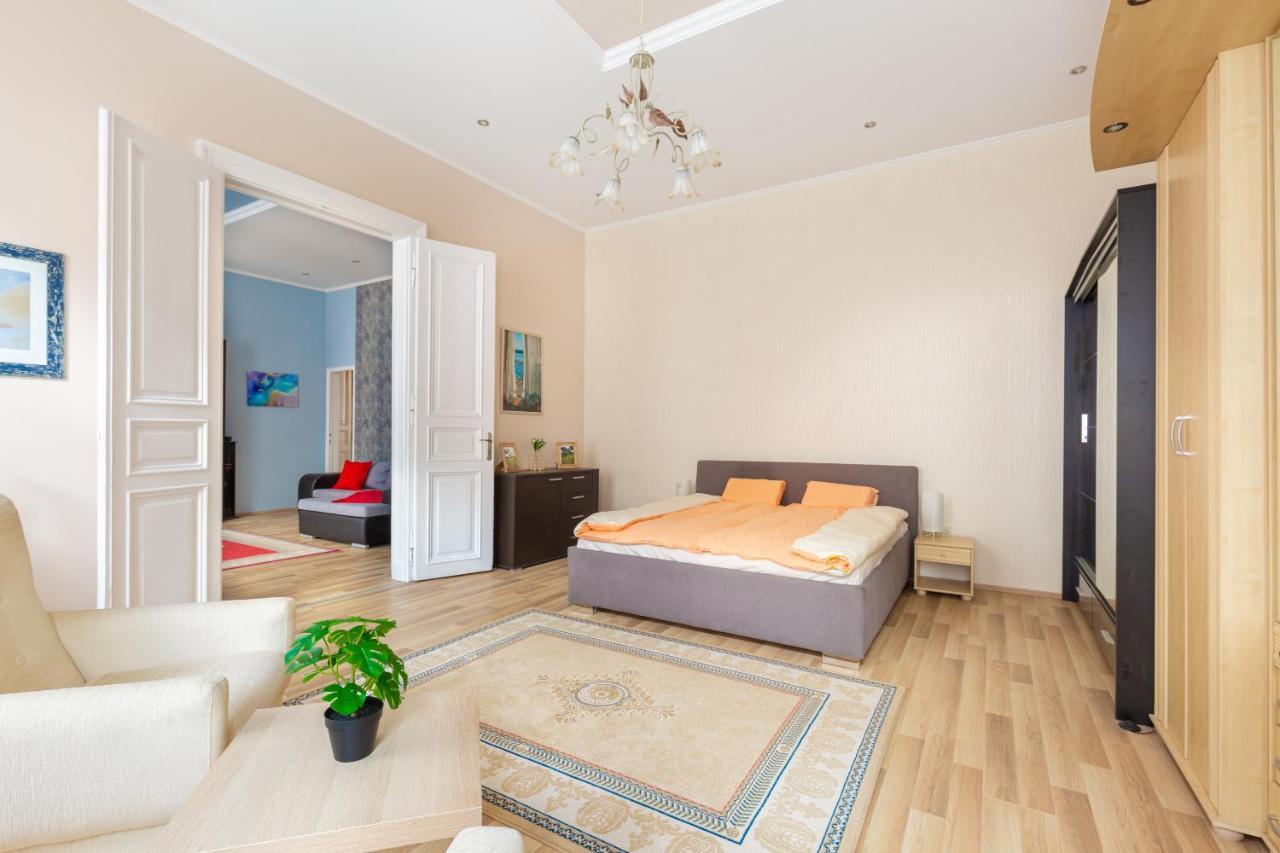 F24 Ferenc Apartment Budapešť Exteriér fotografie